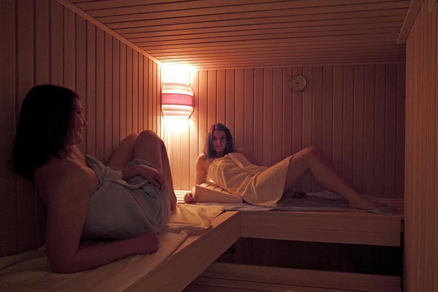 Wellnesshotel Schiesselhof Grafenhausen Ngoại thất bức ảnh